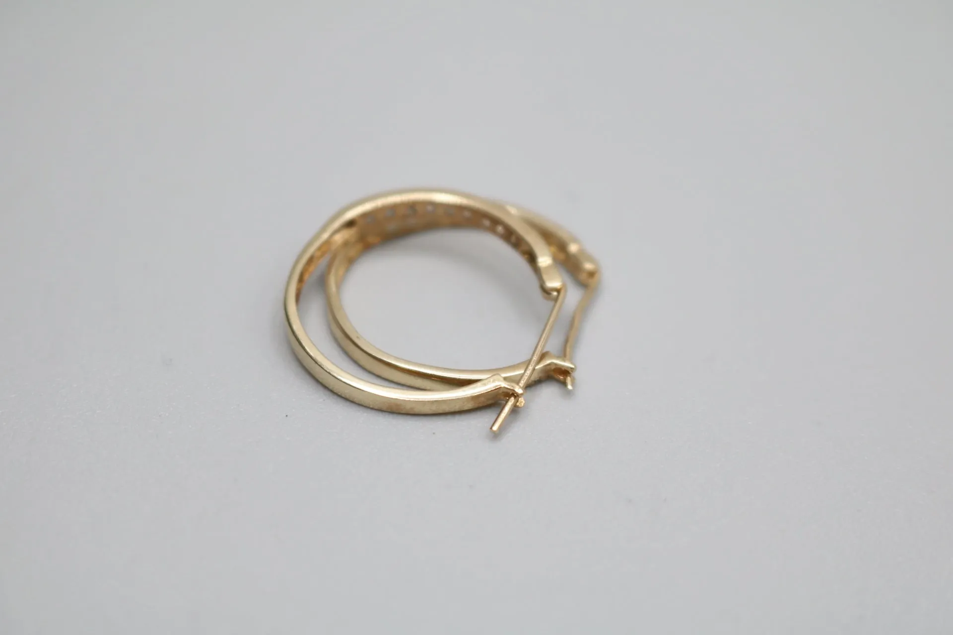 10K Yellow Gold Diamond Hoop Earrings