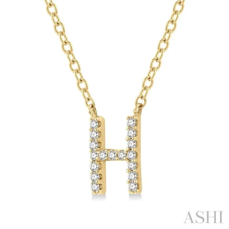 1/20 Ctw Initial 'H' Round Cut Diamond Pendant With Chain in 14K Yellow Gold