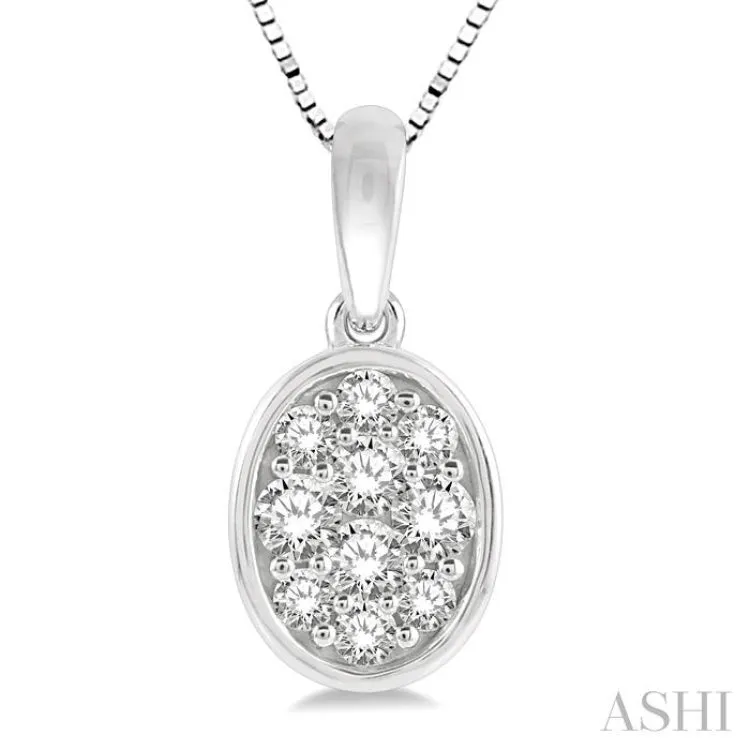 1/3 Ctw Oval Shape Round Cut Diamond Cluster Pendant With Chain in 14K White Gold