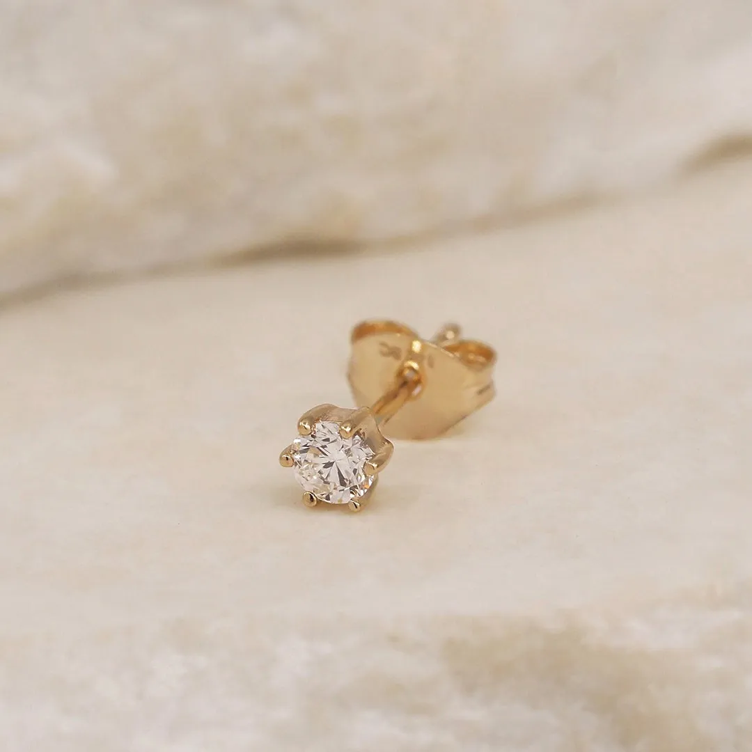 14K Gold Sweet Droplet Diamond Single Earring