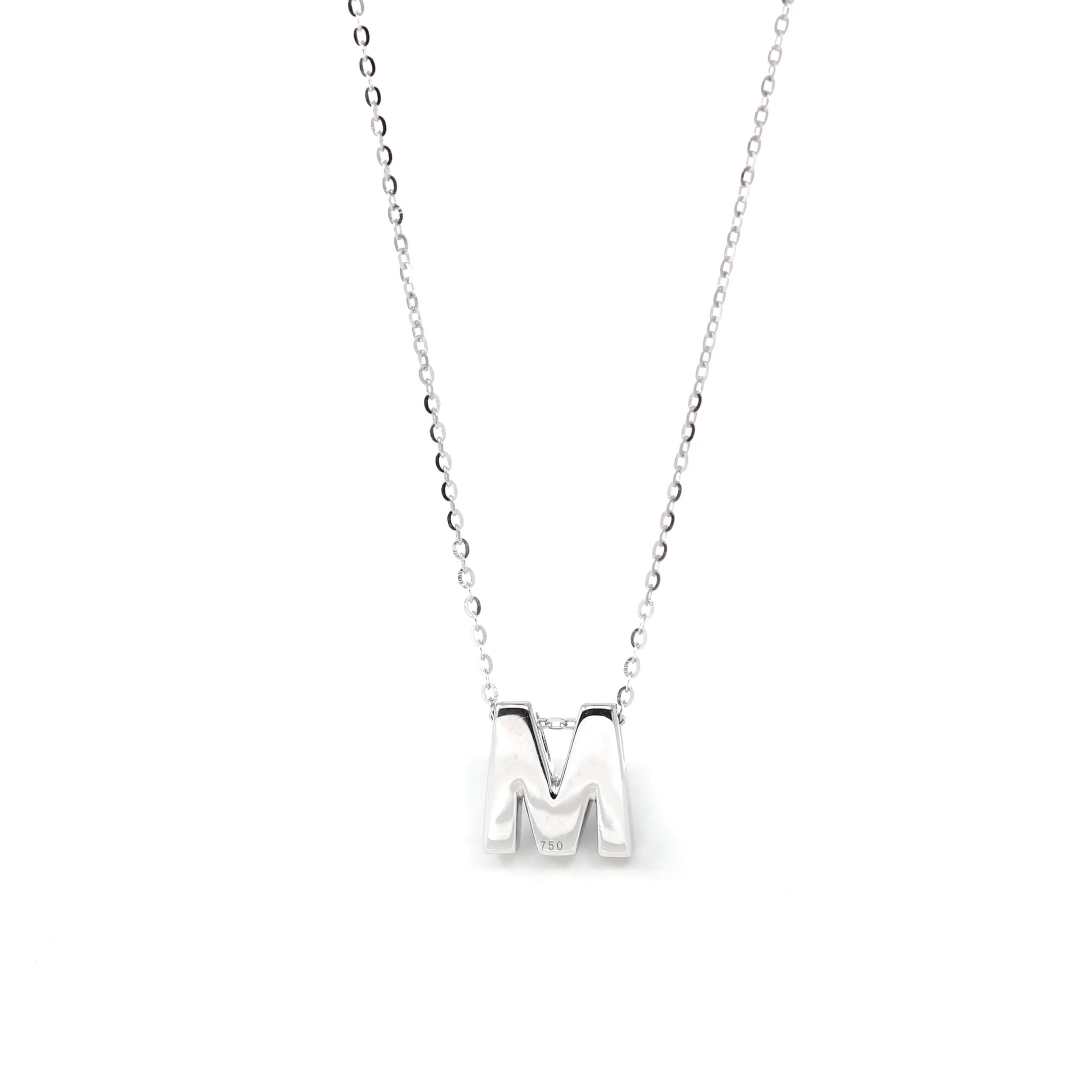 18K White Gold M Pendant Necklace With Diamond