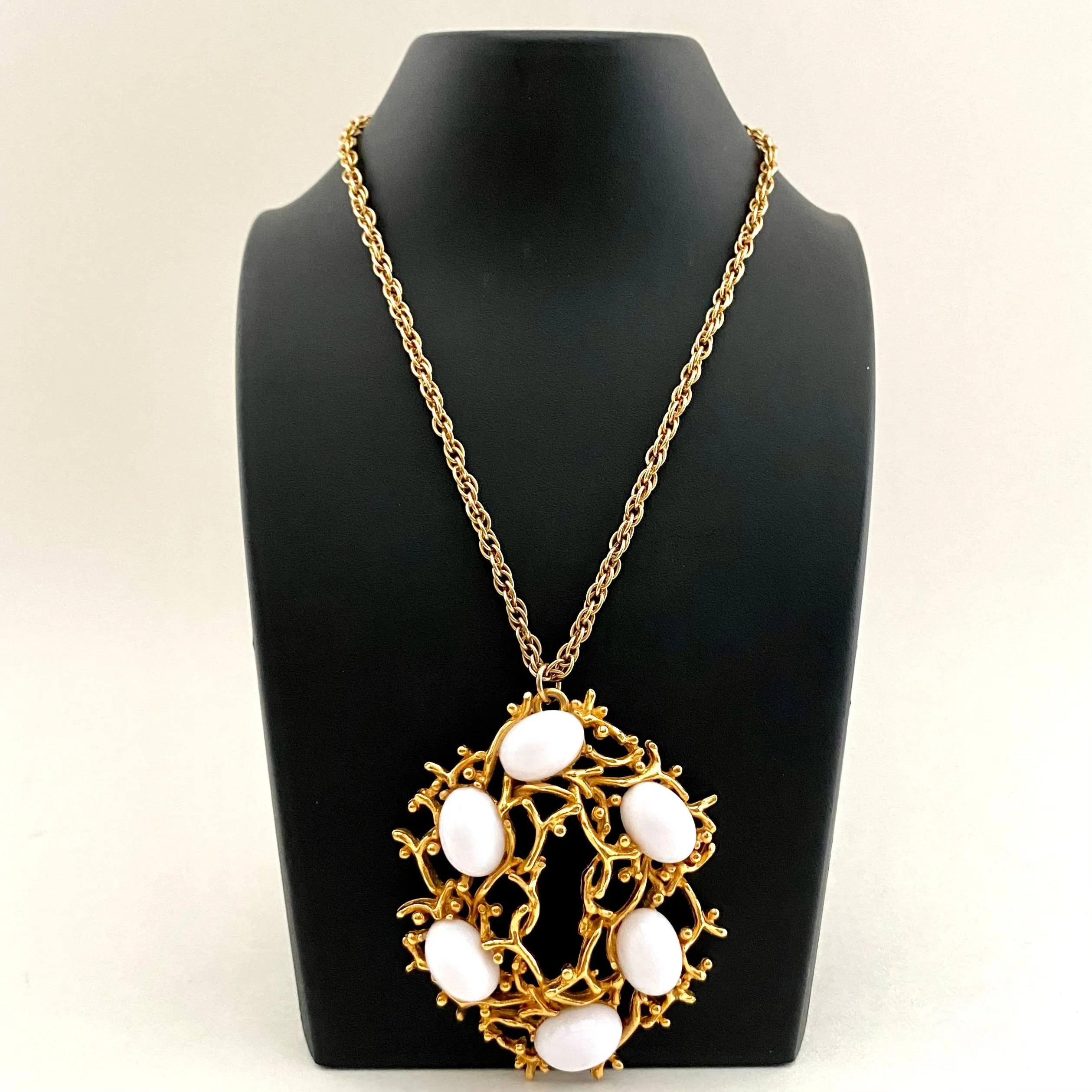 1960s Pendant Necklace