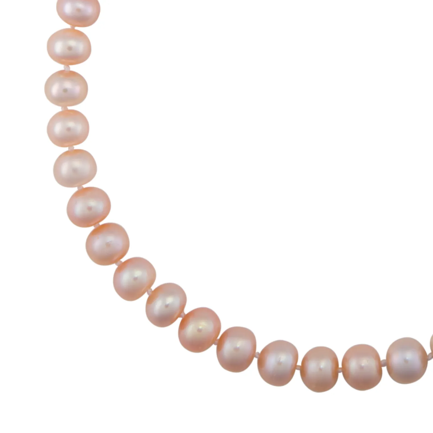 A  signature freshwater pearl strand necklace