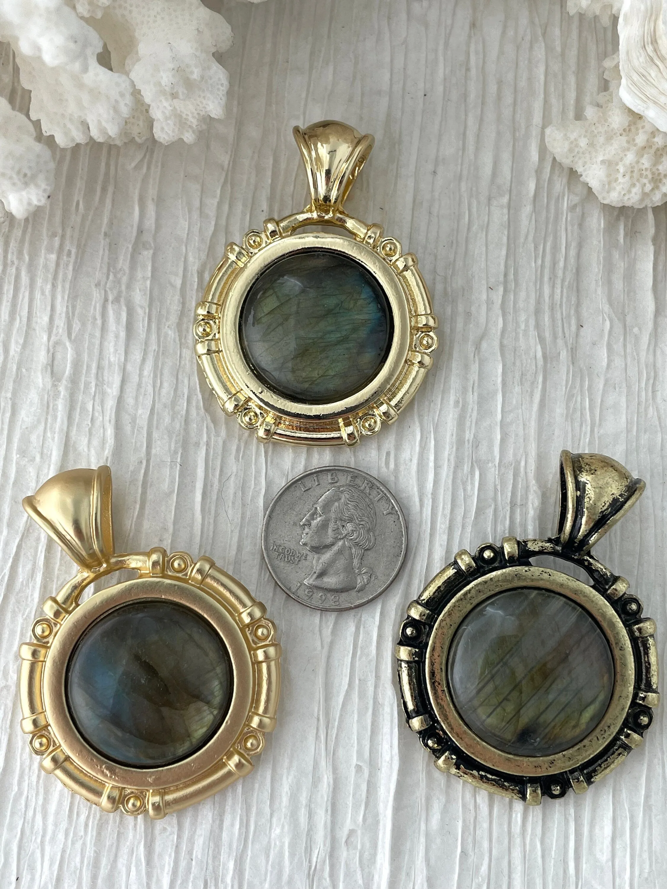 AAA Labradorite Stone Pendant with Bezel, Natural Stone Cabochon, comes in a variety of patterns,3 bezel colors, Natural Stone, Fast Ship.