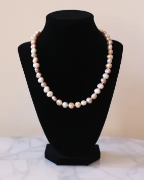 Aphrodite Pink Pearl Necklace