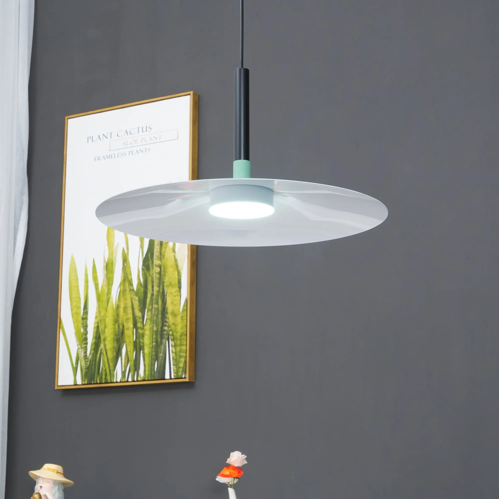 Aplomb Pendant Lamp