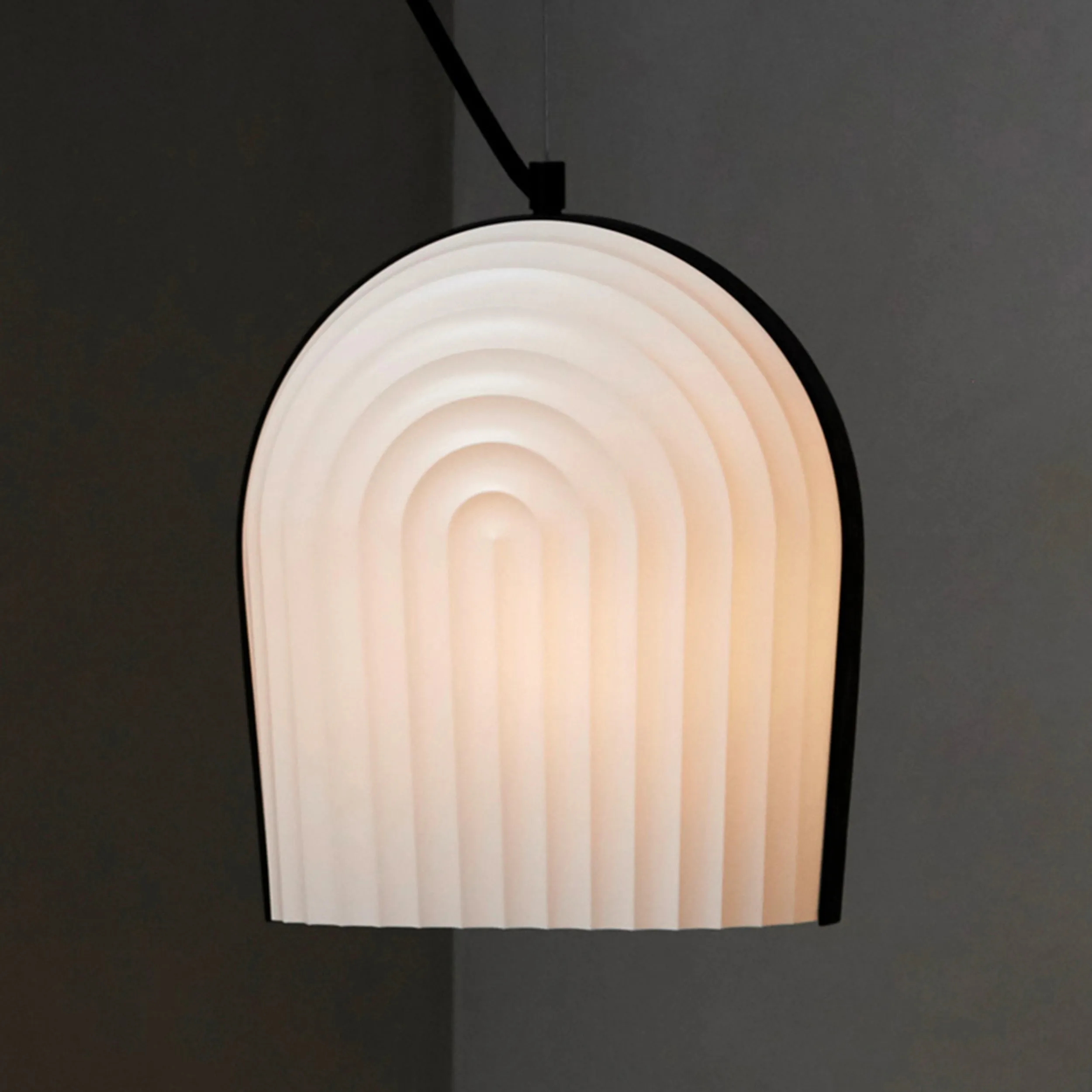 Arc Pendant Lamp