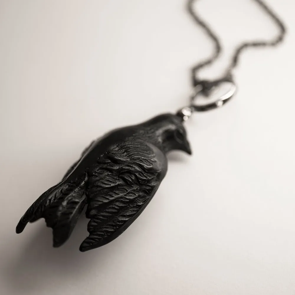 Avis Aeterna pendant - black