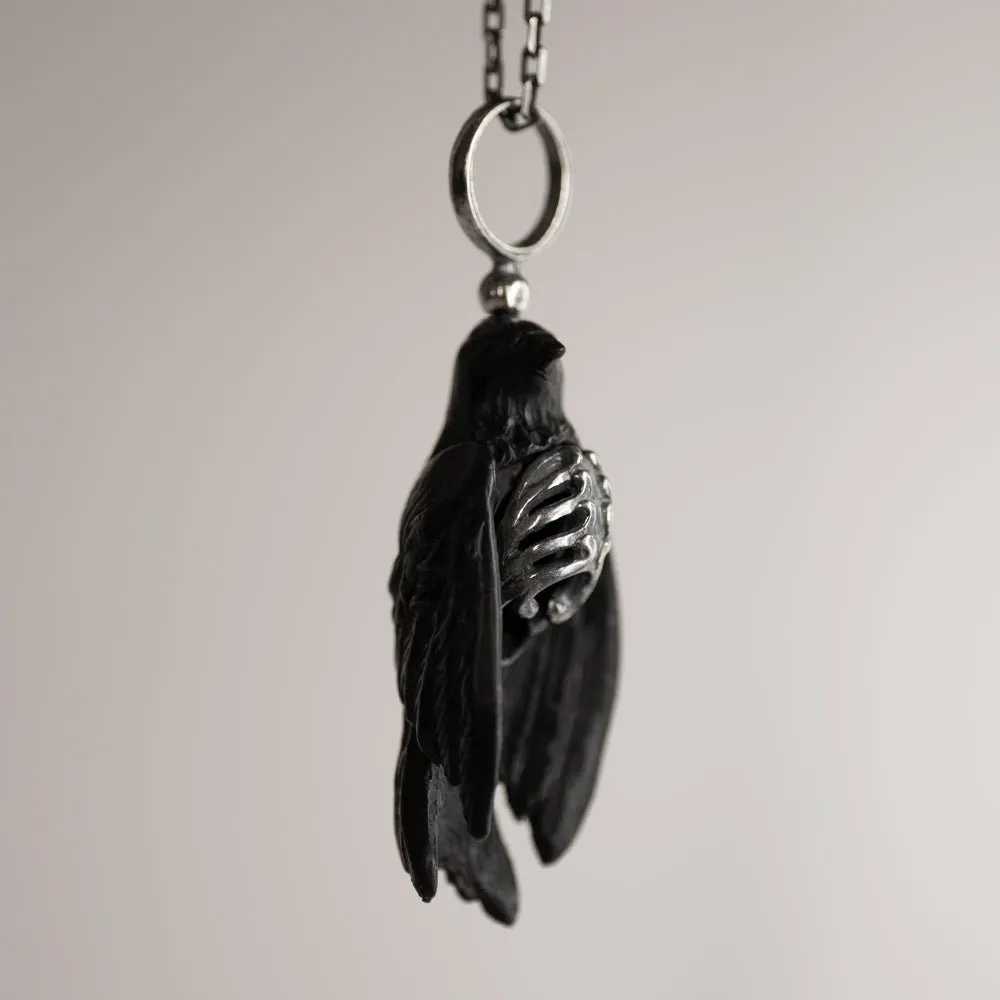 Avis Aeterna pendant - black