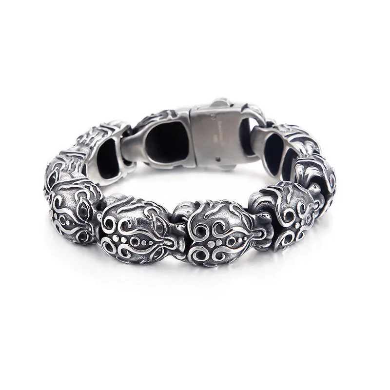 Bold Vintage Skull Men's Titanium Steel Bracelet - European and American Retro Design