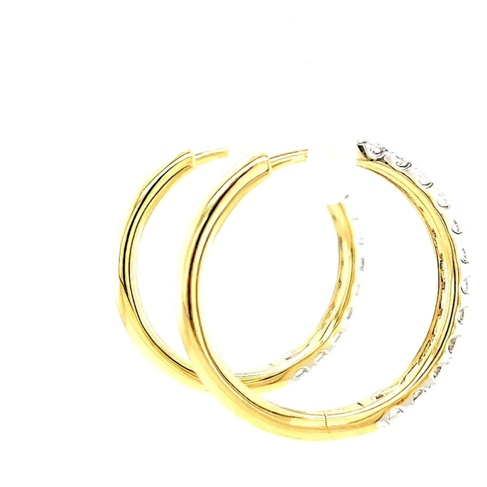 Celebration 9ct Two Tone Gold Round Brilliant Cut 3/4 CARAT tw of Lab Grown Diamonds Huggie Earrings