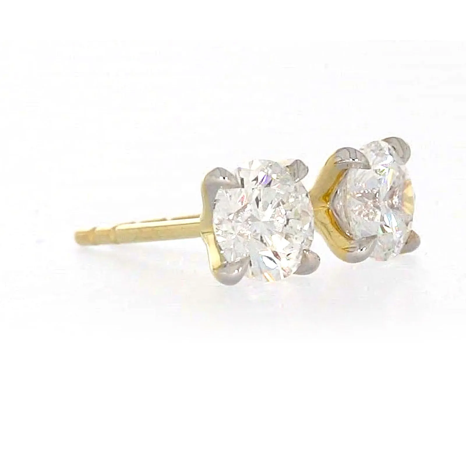 Celebration 9ct Yellow Gold Round Brilliant Cut 1 CARAT tw of Certified Lab Grown Diamonds Stud Earrings