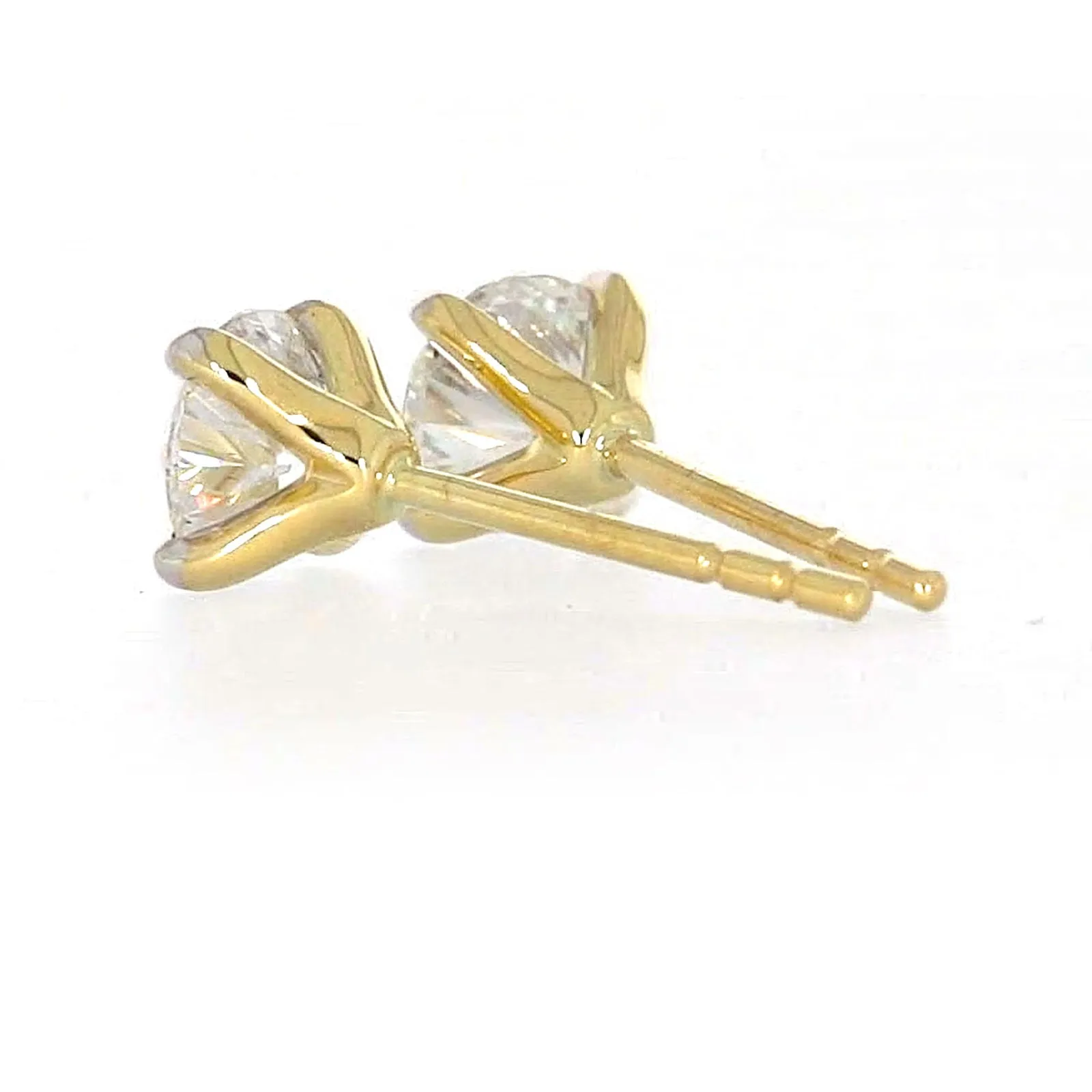 Celebration 9ct Yellow Gold Round Brilliant Cut 1 CARAT tw of Certified Lab Grown Diamonds Stud Earrings