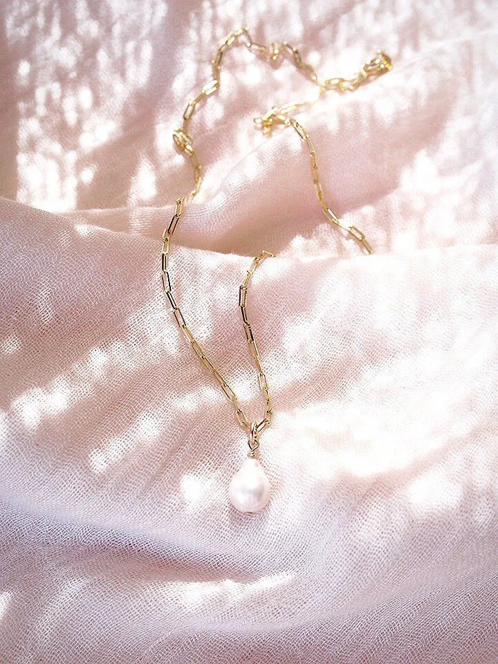 Dainty Baroque Pearl Necklace - Kēhau