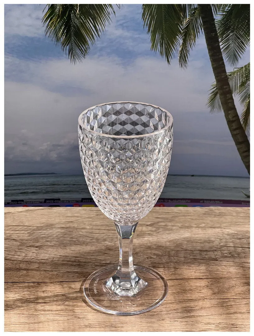 Diamond Cut Plastic Wine Glasses Set