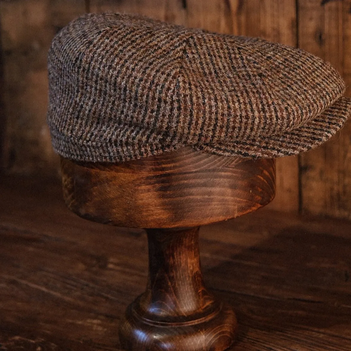 Eight Piece Pine Harris Tweed Newsboy Cap