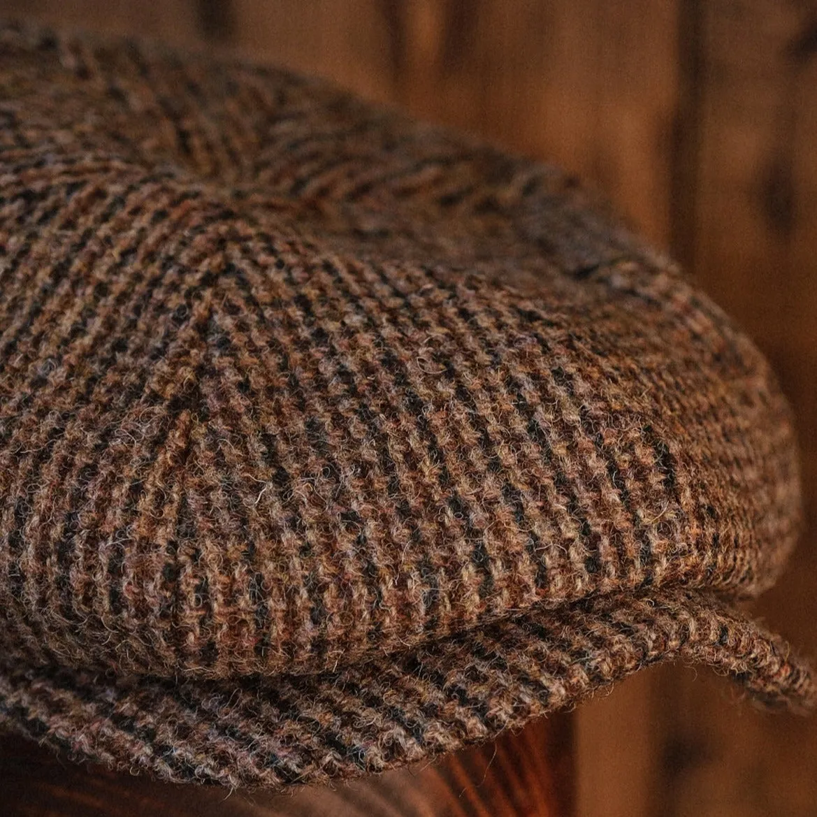 Eight Piece Pine Harris Tweed Newsboy Cap