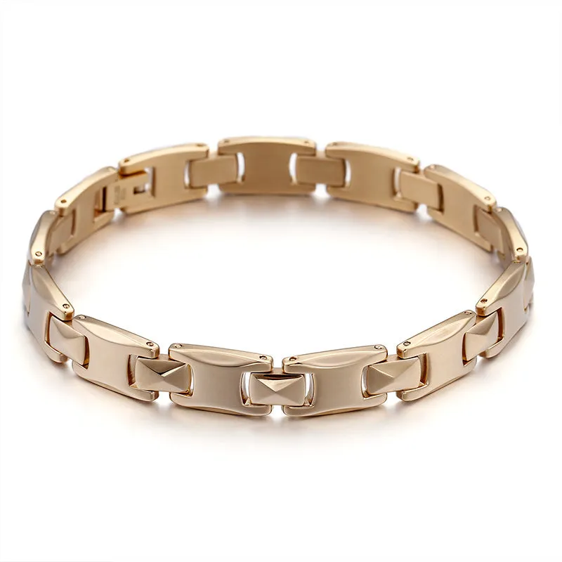 Elegant Gold Titanium Steel Bracelet for Men - Statement Accessory