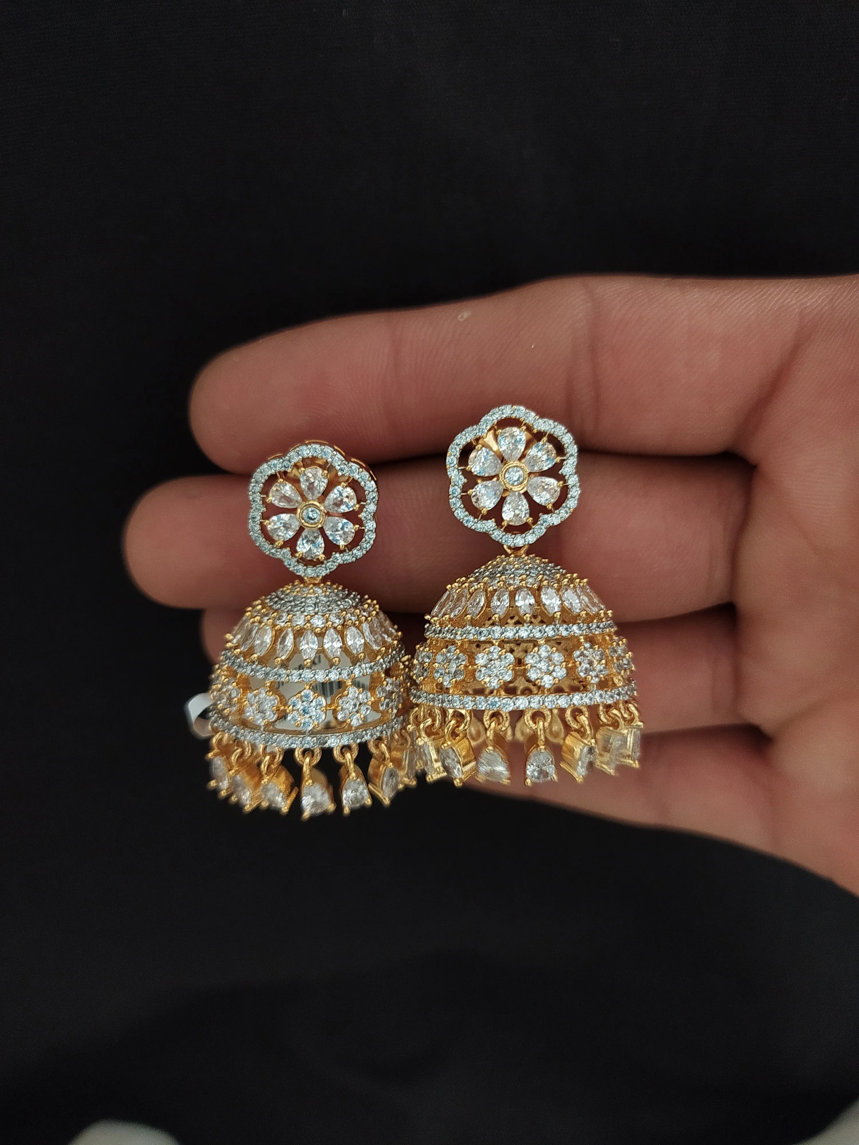 Exquisite Diamond Finish Jhumki with White Zircon Stones