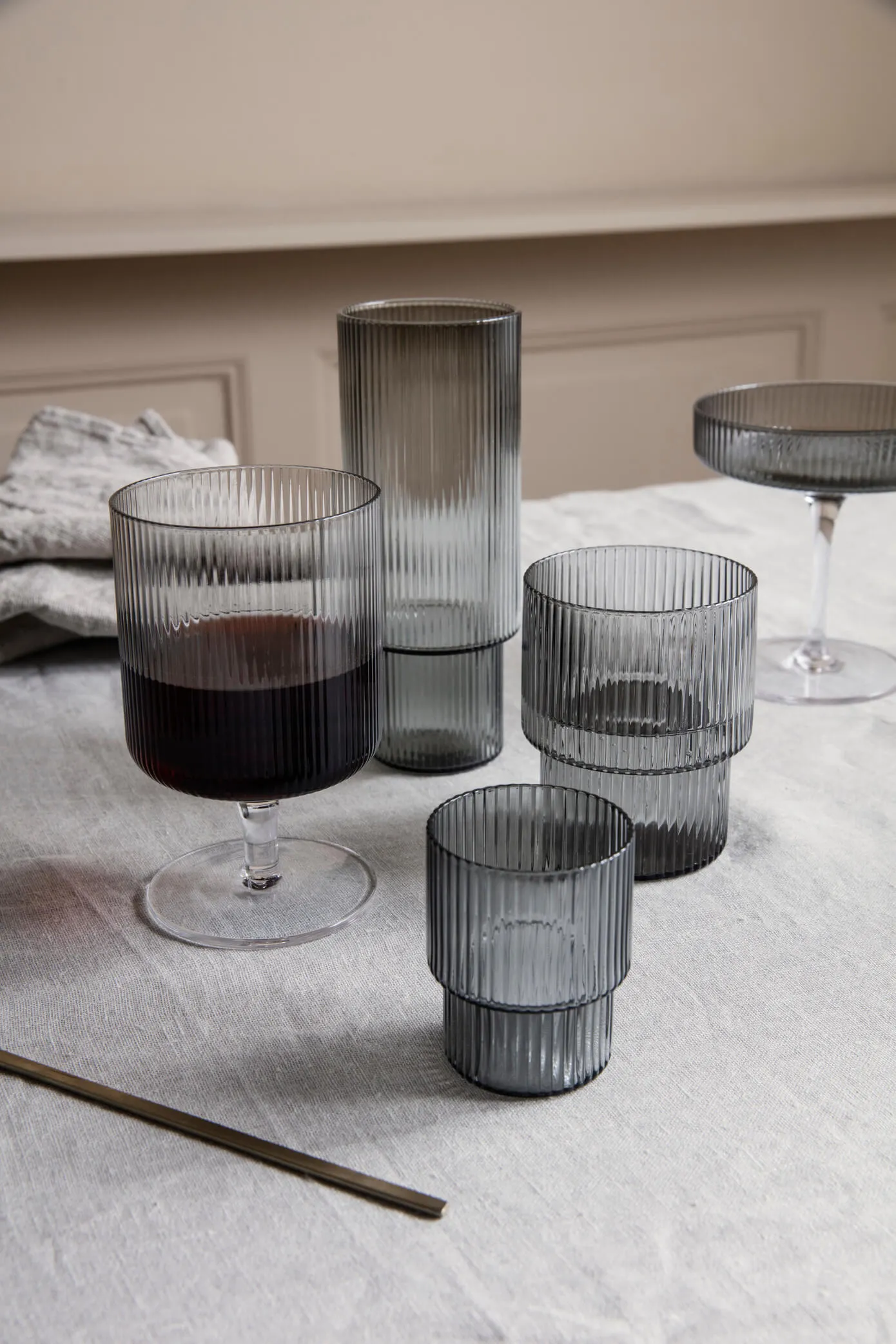 ferm Living Set of 2 Ripple Wine Glasses in Smoked Grey