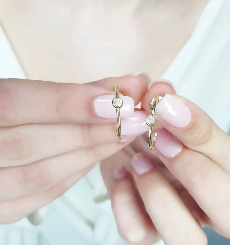 Gold Earrings With Diamonds