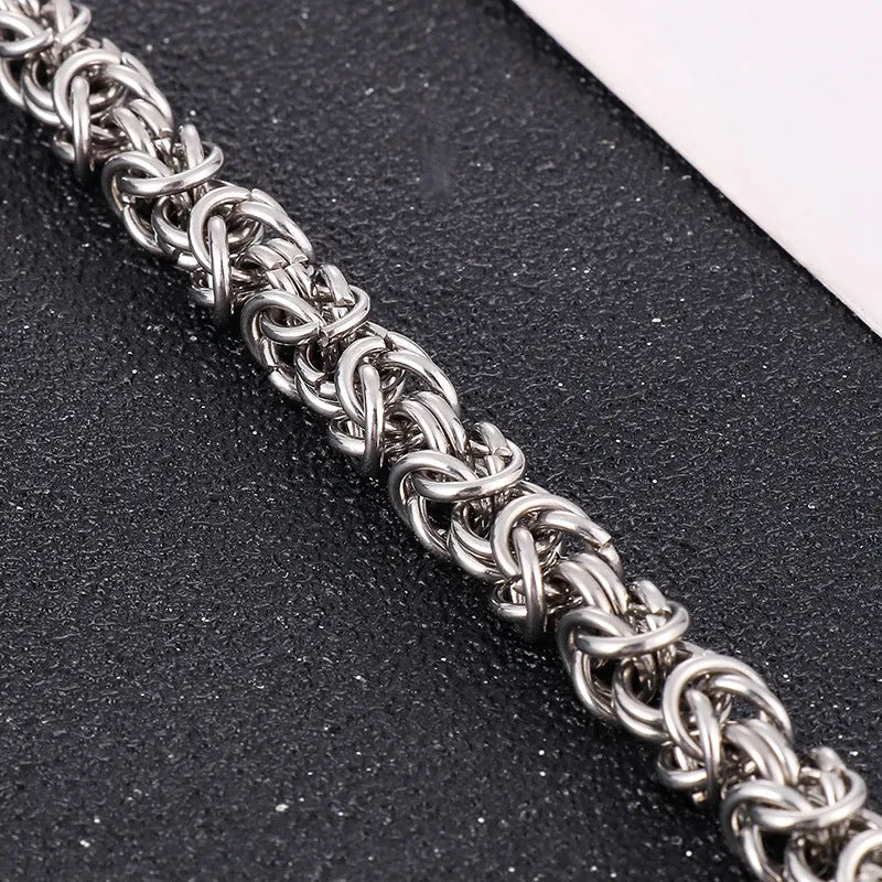 Handcrafted Retro Zodiac Snake Head Bracelet with Skull Lion O-Chain in Titanium Steel for Men