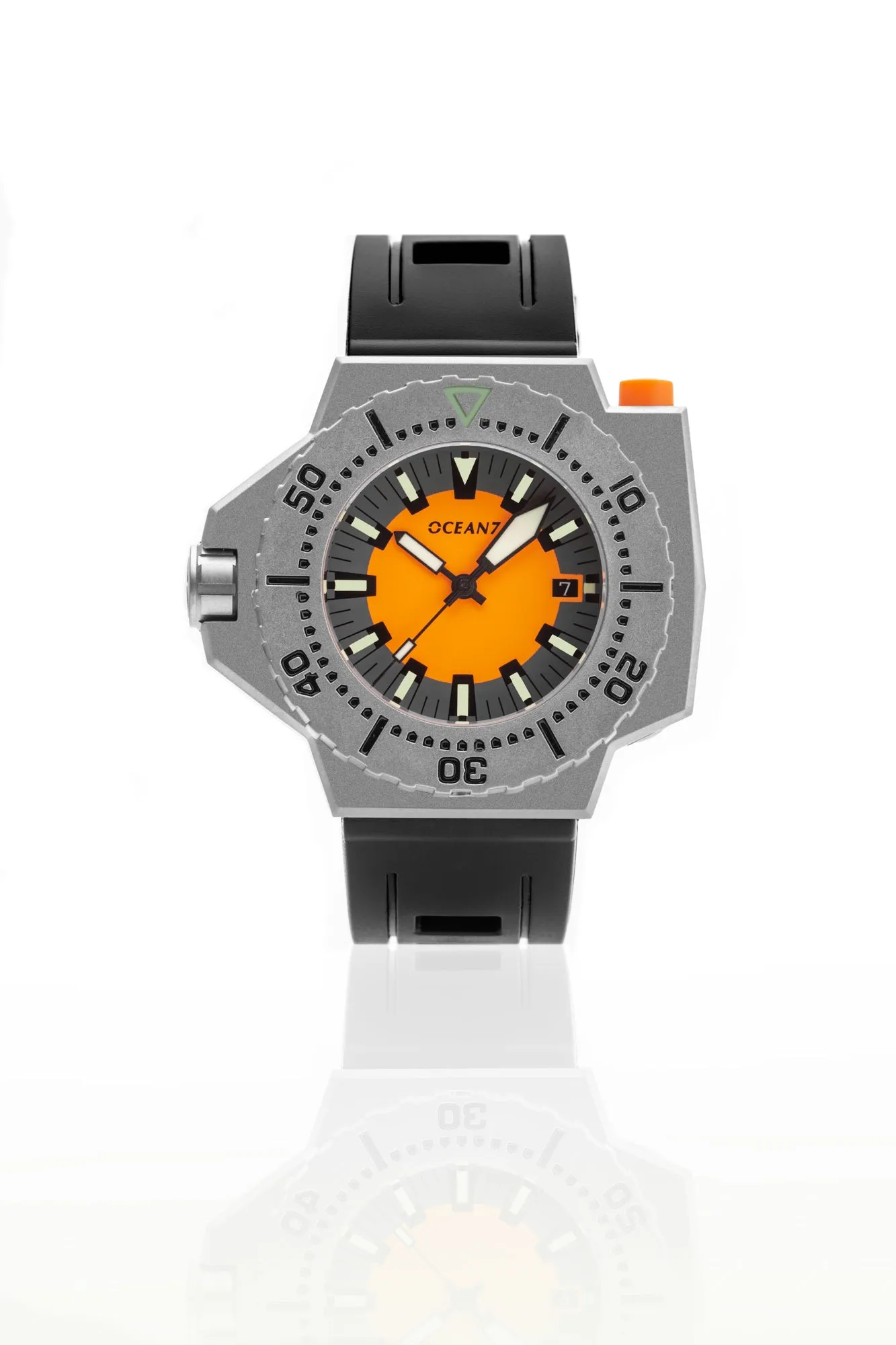 LM-7 Professional Hardened Titanium Dive Watch