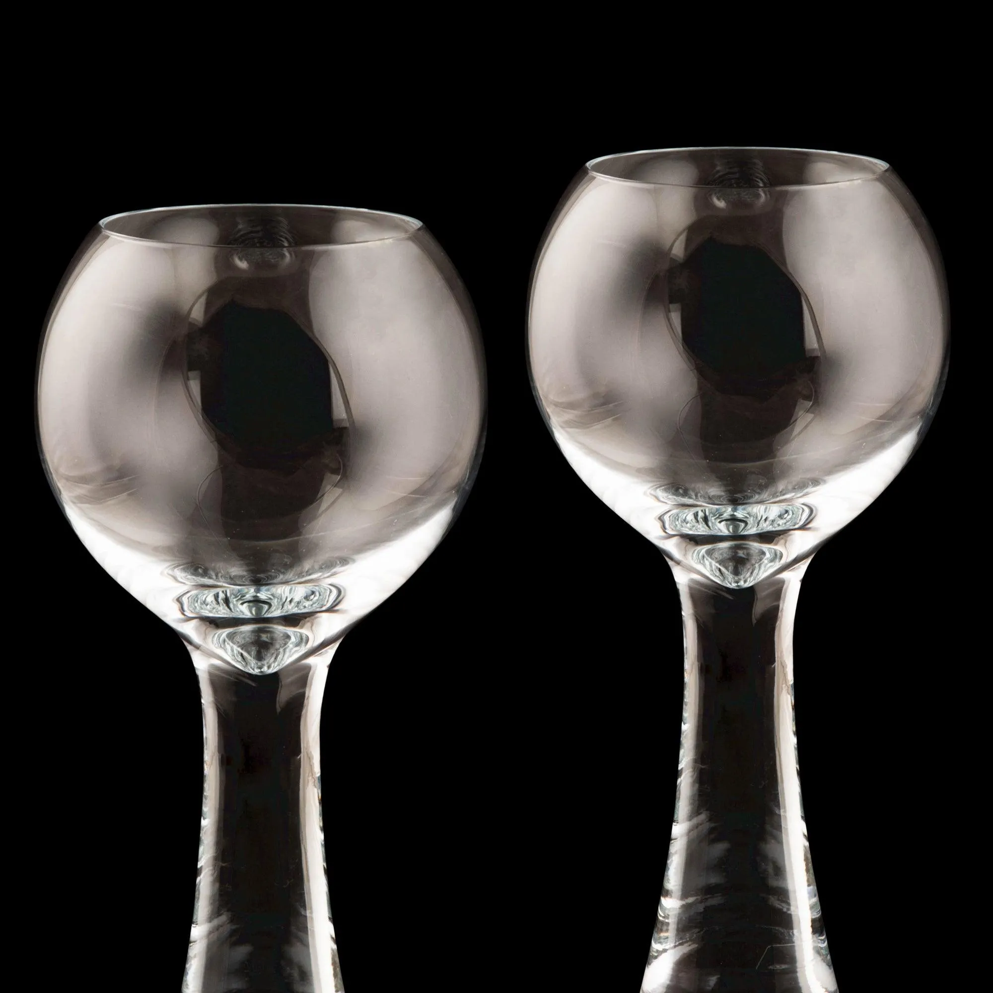 LSA Moya Wine Balloon Glass - Set of 2