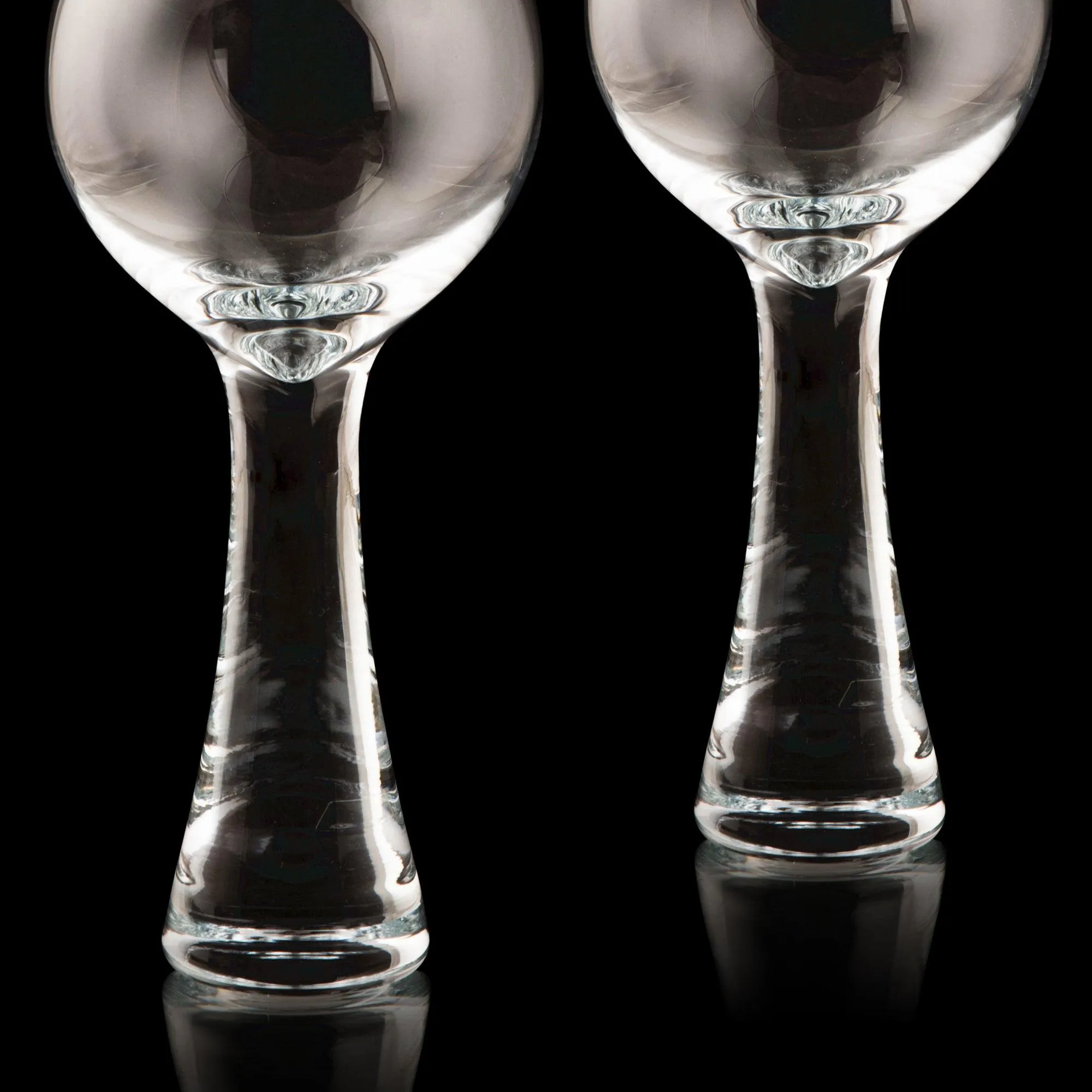 LSA Moya Wine Balloon Glass - Set of 2