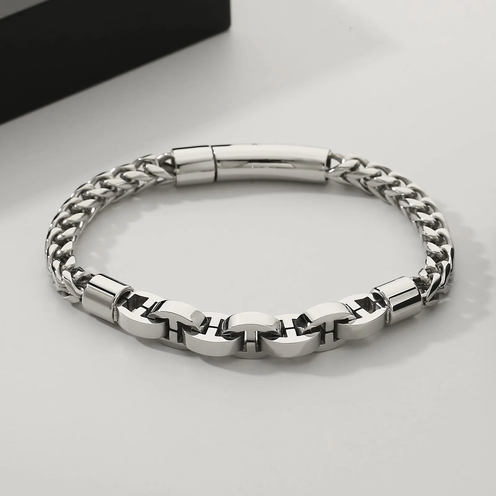 Men's Gold Titanium Stainless Steel Bracelet - Modern Link Chain Jewelry