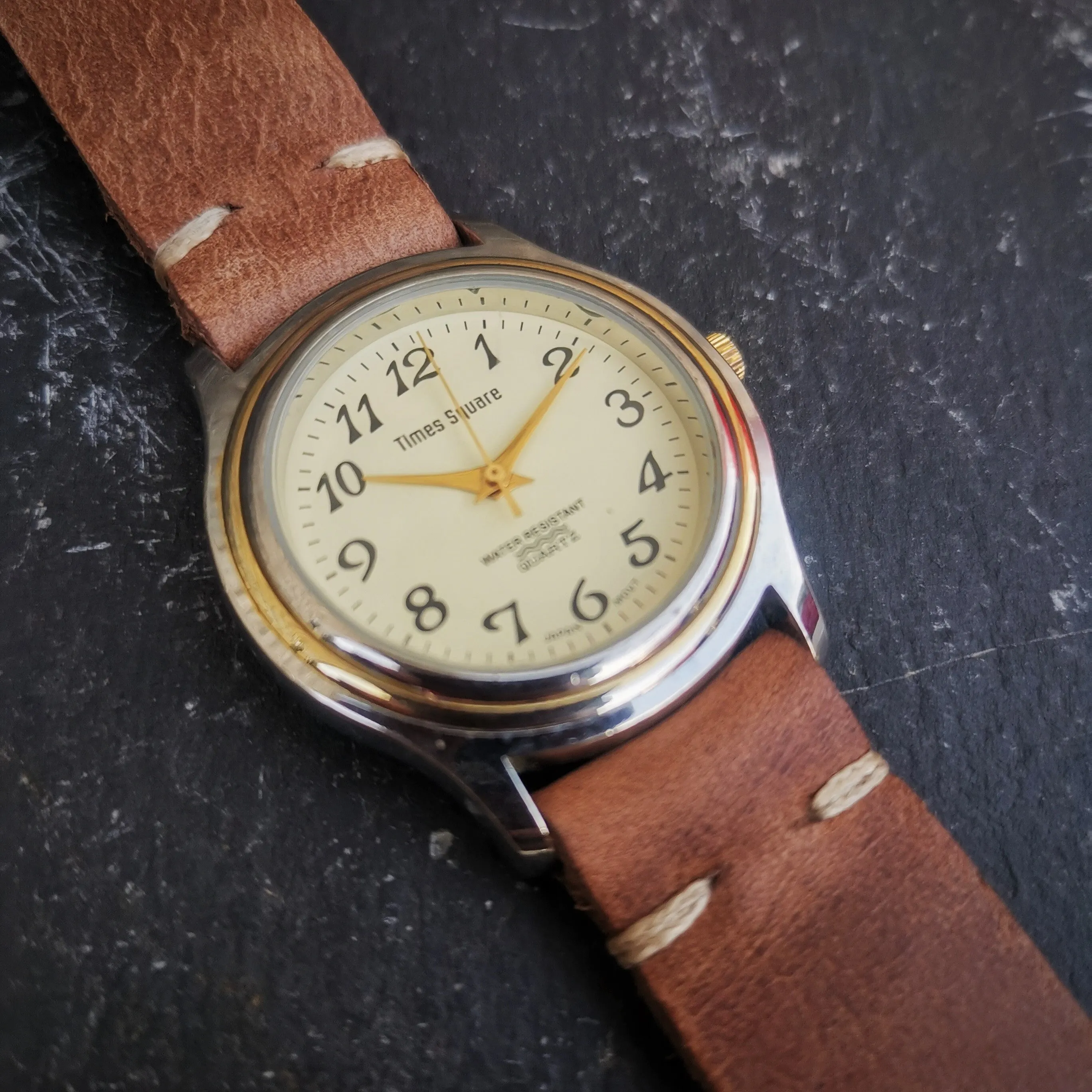 Men's Vintage Times Square Quartz Watch - With Genuine Leather Strap