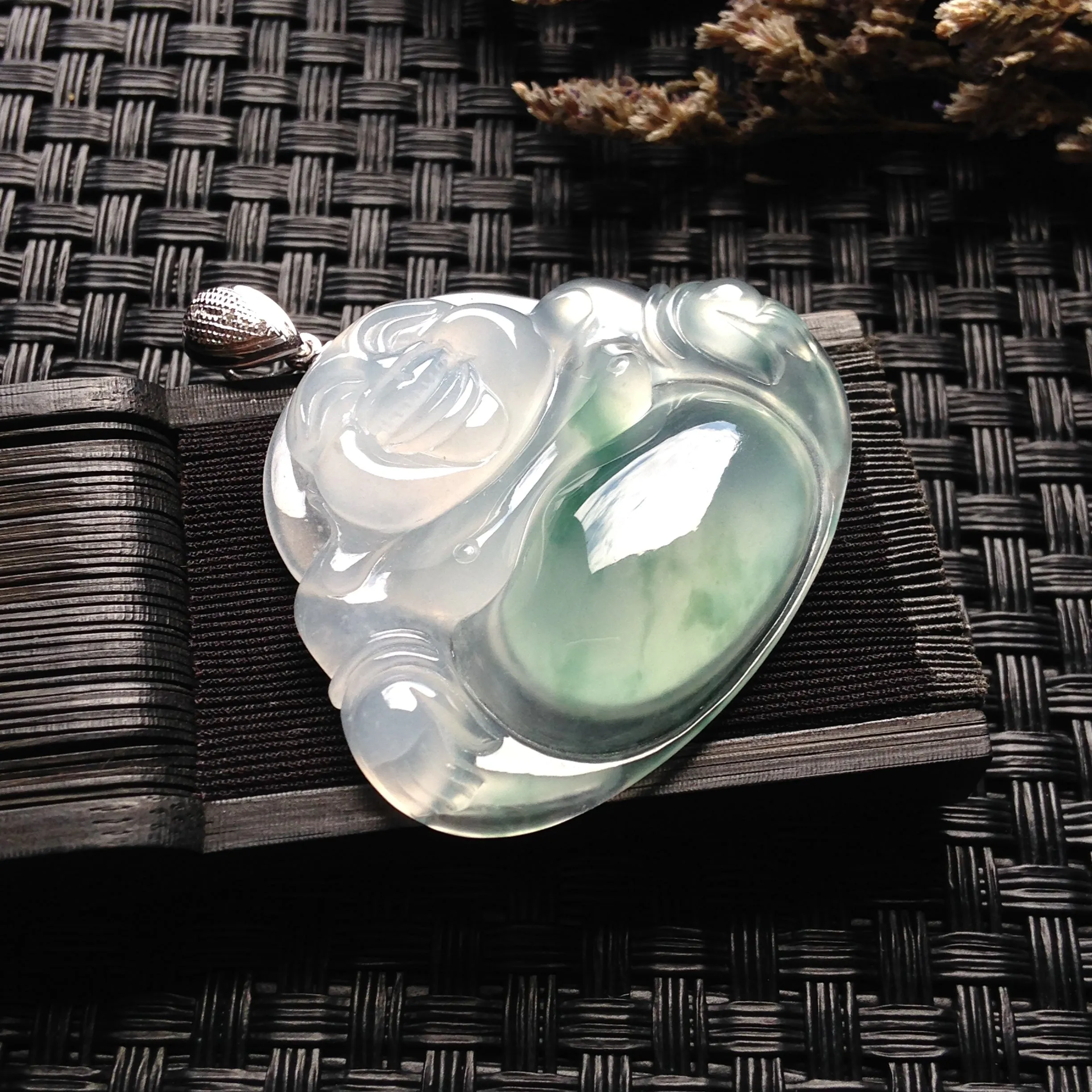 Natural Jade Pendant Jadeite Buddha Pendant PT459