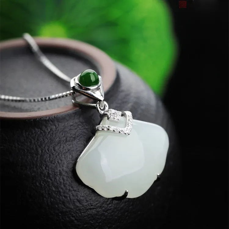 Natural Jade Pendant Nephrite Silver Shell Shape Pendant ZPT136