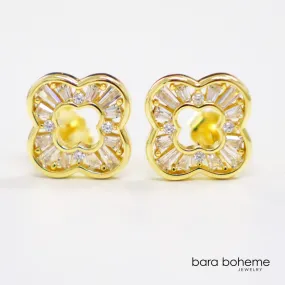 NORA Clover Baguette Stud Earrings