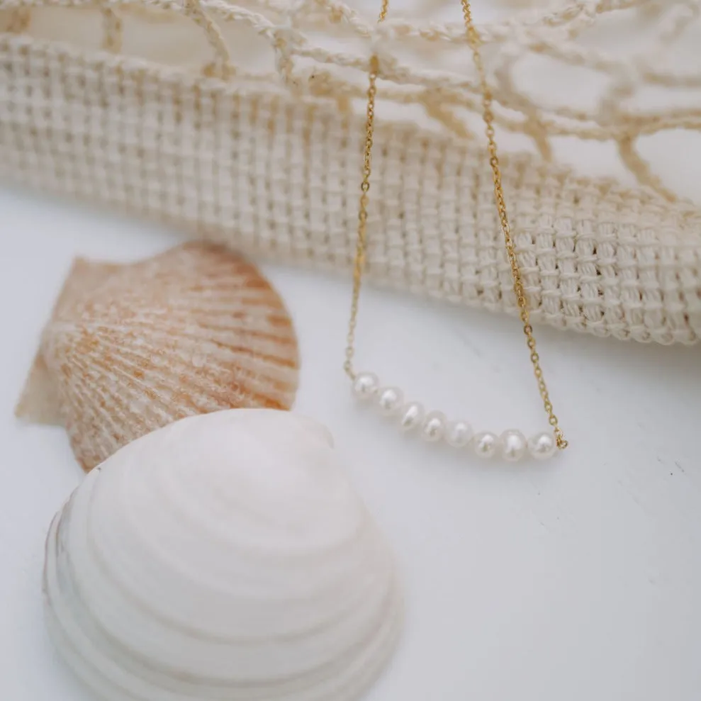 Oceanside Pearl Necklace