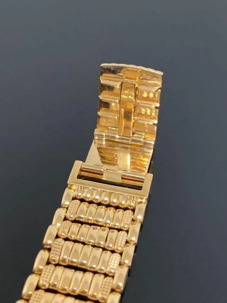 Patek Philippe Calatrava 3919/8 Clous De Paris 18k Yellow Gold