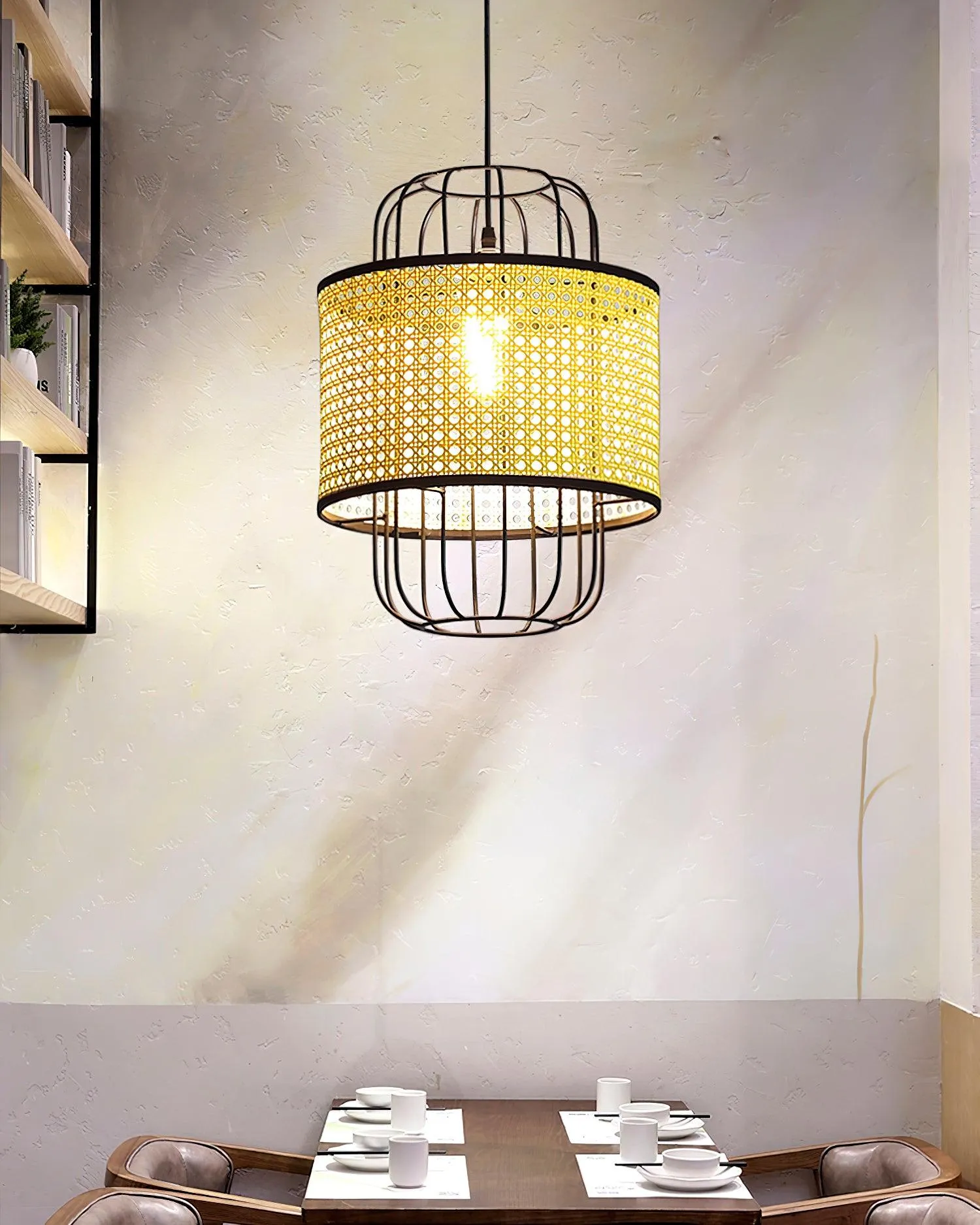 Rattan Aru Pendant Lamp