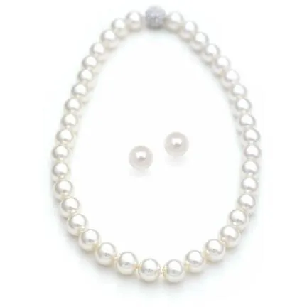 Sasha Pearl Necklace and Earring Set