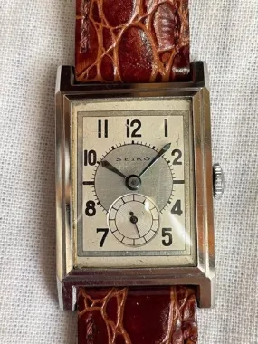 SEIKO Square-Shaped Antique Watch from the 1930s (Early Showa Period)