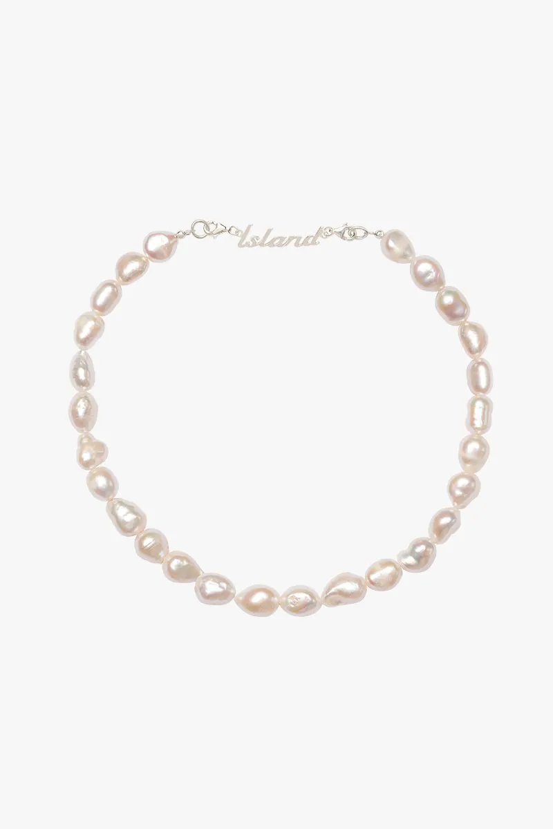 Statement pearl necklace silver