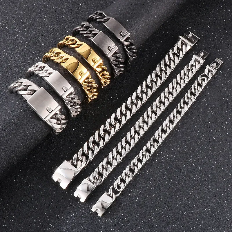 Stylish Electroplated Gold Titanium Steel Men's Bracelet for Modern Elegance