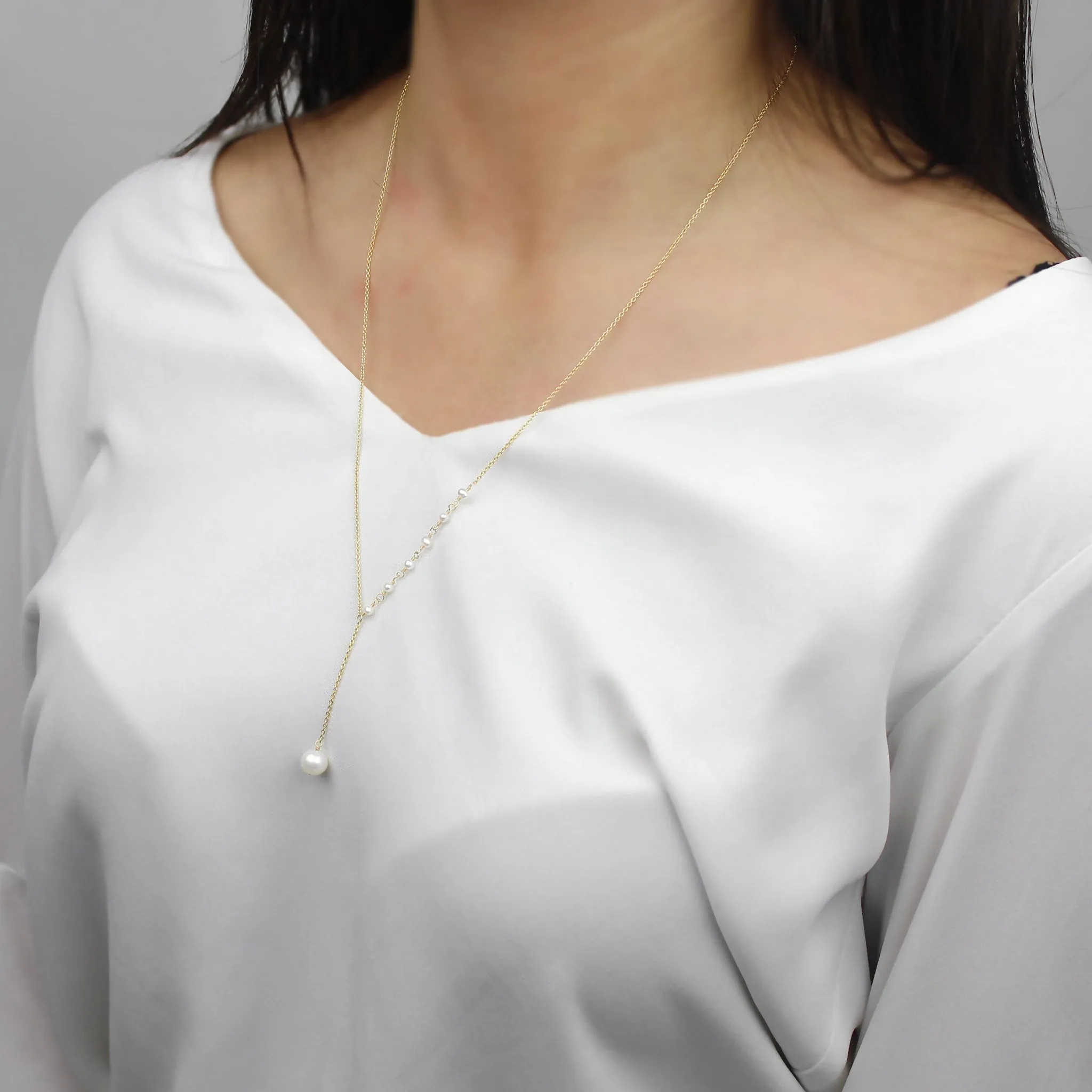 Y Shape Necklace: Pearl